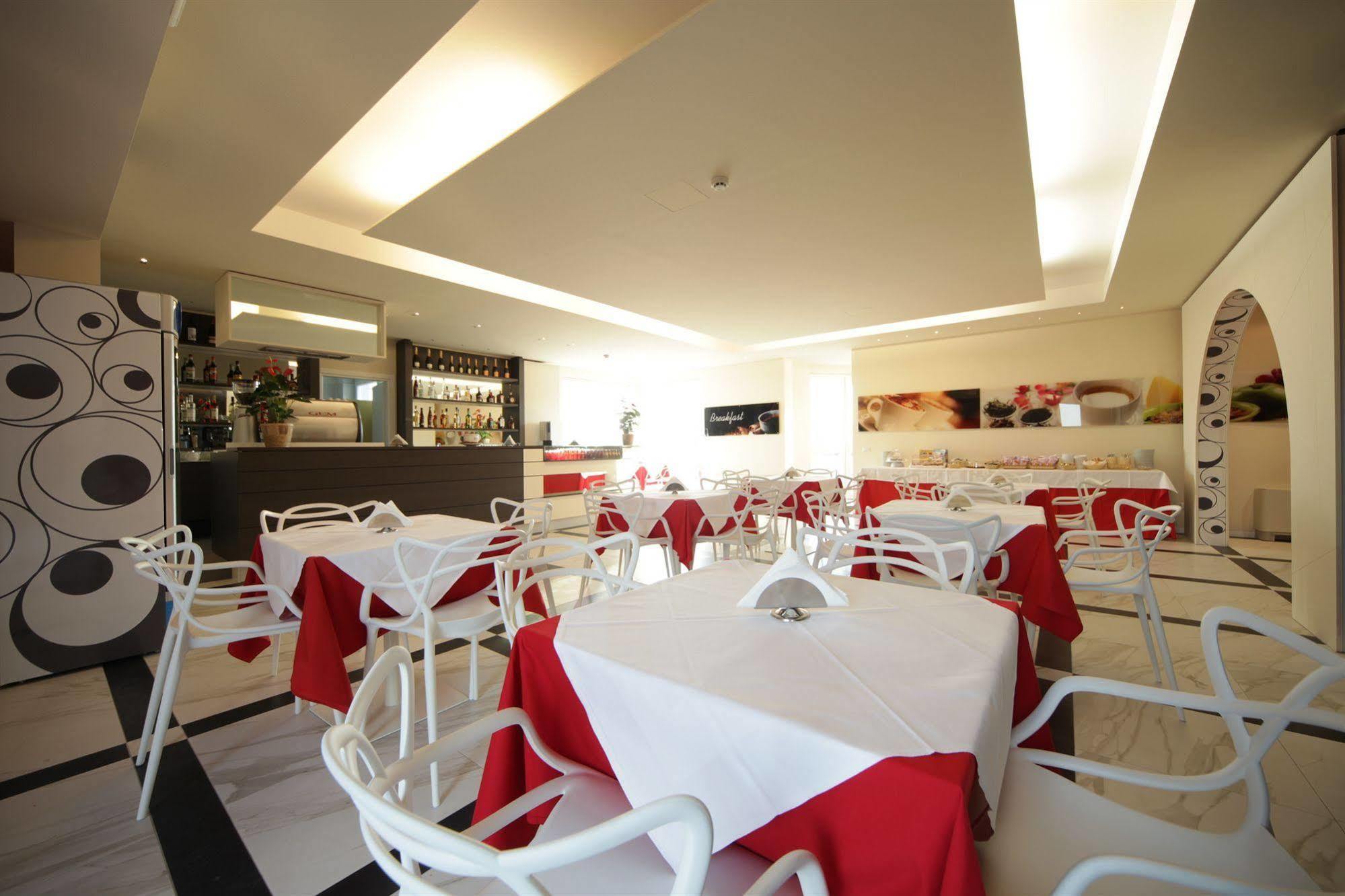 Motel Autosole Vip Castelnuovo Scrivia ภายนอก รูปภาพ