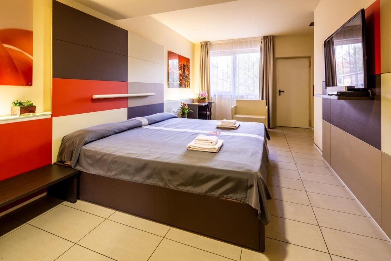 Motel Autosole Vip Castelnuovo Scrivia ภายนอก รูปภาพ